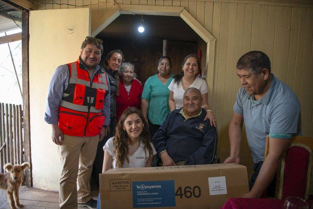 Fundación de Andrónico Luksic entrega más de 100 ayudas técnicas a personas con movilidad reducida en Galvarino