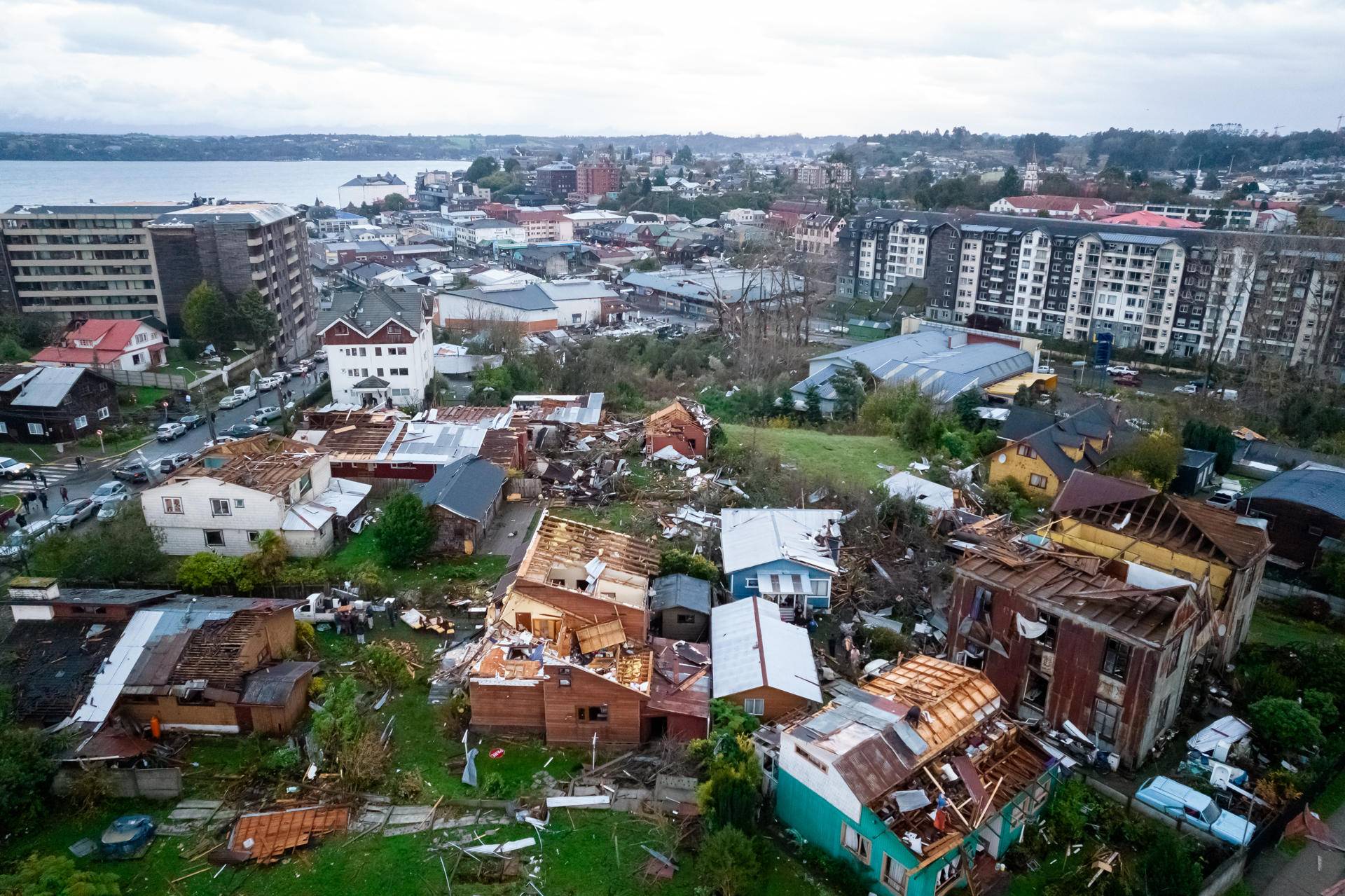 Un tornado provoca daños en 250 casas y deja ocho heridos en una ciudad del sur de Chile