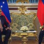 Rusia inicia evacuación de familiares de diplomáticos desde Venezuela en medio de creciente tensión internacional