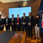 Gobernador Regional de Los Lagos y presidente de AGORECHI se reúne con Contralora Nacional para fortalecer transparencia y gestión de recursos