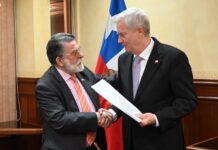 Gobernador Cuvertino planteó prioridades de Los Ríos al Presidente Kast y pidió revisar peajes en accesos a Valdivia
