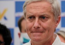 Encuesta que se hace con El Mercurio muestra el mayor desplome de un Gobierno (Kast) en democracia