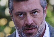 Alcalde Sichel arremete contra el Gobierno: Ineficiente y solo «mira hacia arriba»